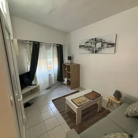 Apartment Le Petit Talabot Nimes